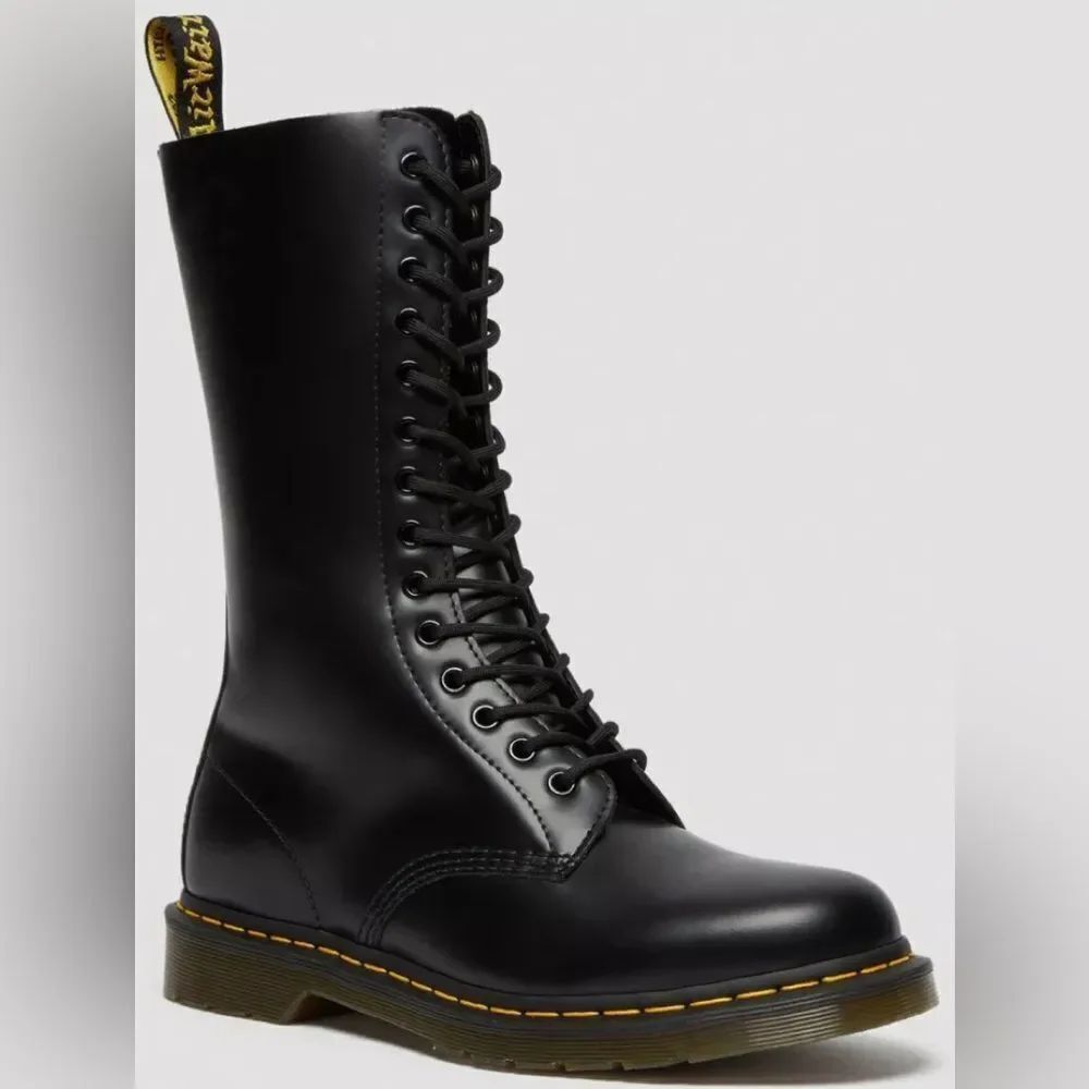 Dr. Martens Black 1814 Lug Sole 14 Eyelet Leather Boots M4/W5